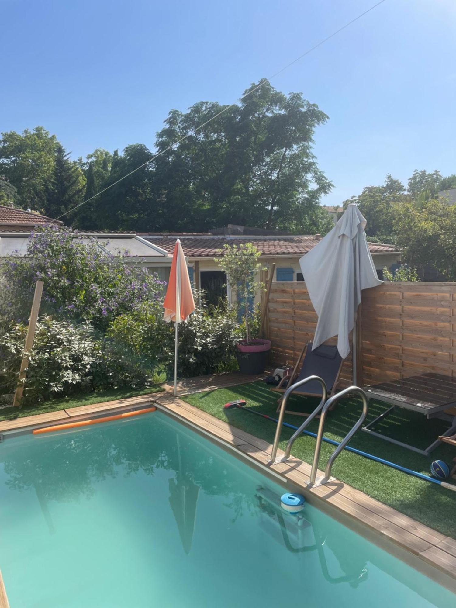 Houdarling Chalet Et Spa Hammam Jacuzzi Et Sauna Nimes Exterior photo